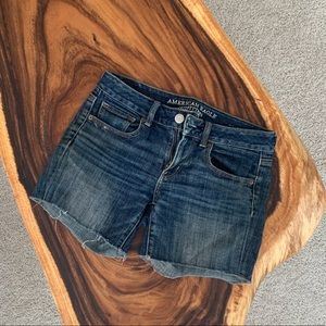 Super stretchy American eagle cutoff shorts